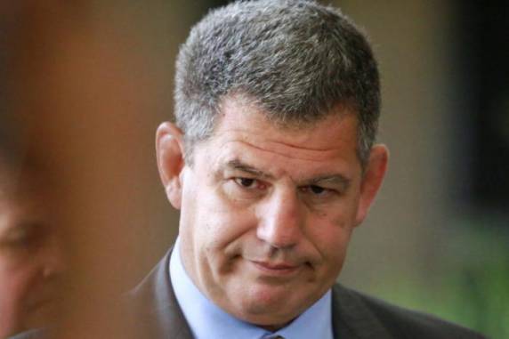 Ele tornou-se o centro de uma crise no governo após suspeitas de envolvimento em suposto esquema de candidaturas laranjas no PSL