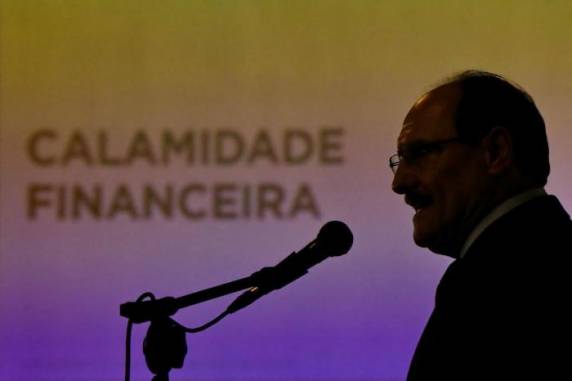 Ex-governador enfrentou pior recessão em 25 anos e encerrou 2015 com déficit orçamentário recorde de R$ 5,66 bilhões, em valores corrigidos