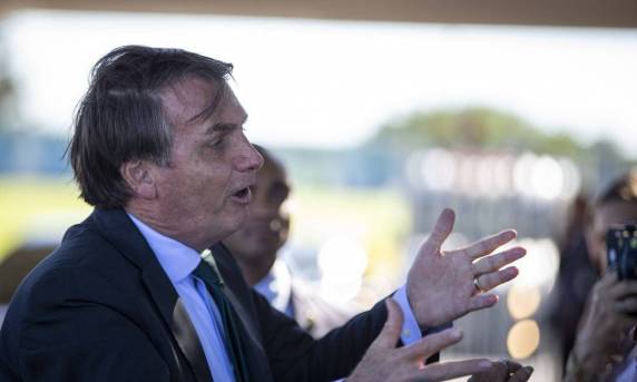 'Ele quebra 93 sigilos em cinco linhas?'