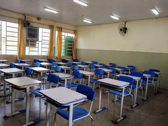 Norma especifica o que as escolas precisam fazer para receber alunos em suas dependências