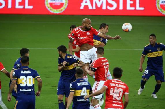Colorado terá de vencer no jogo de volta, na Bombonera, para avançar na competição