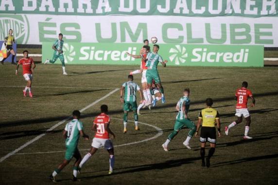 Colorado terá de vencer por dois gols de diferença no jogo de volta para se classificar à final do Gauchão no tempo normal; se ganhar por um gol, decisão será nos pênaltis