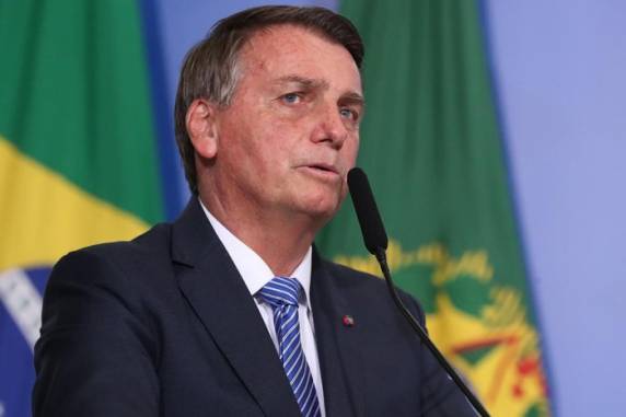 Para presidente, os ministros do STF "extrapolam com atos os limites constitucionais"