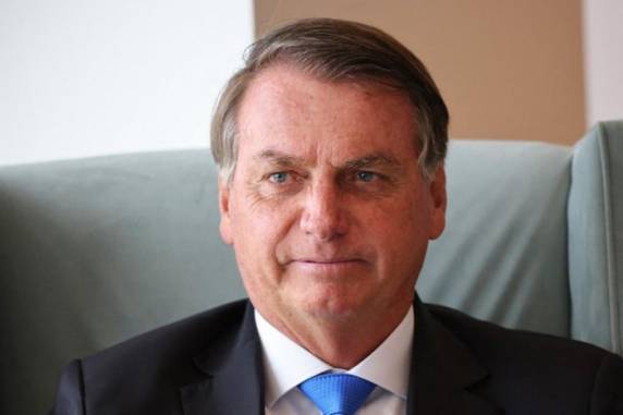Presidente persiste em negar casos de corrupção e em defender uso de medicamentos sem eficácia comprovada contra covid