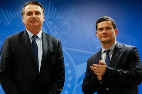Presidente também afirmou que Fernando Henrique Cardoso "comprou" a reeleição em 1998