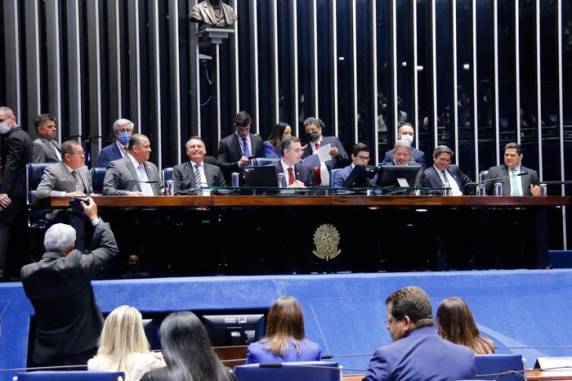 Proposta decreta estado de emergência no país e possui custo de R$ 41,25 bilhões fora do teto de gastos