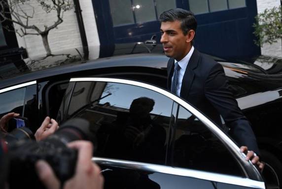 Ex-ministro das Finanças foi o único a conseguir apoio suficiente entre deputados do Partido Conservador