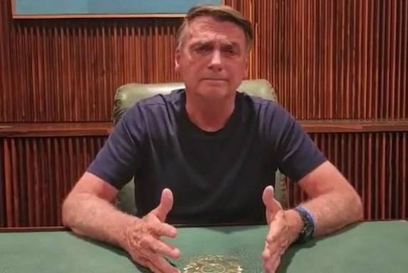 Em postagem nas redes sociais, o presidente reitera que o "direito de ir e vir" seja respeitado
