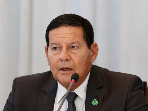 Vice-presidente criticou protestos que bloqueiam estradas e afirmou que manifestantes fazem interpretação "enviesada" do que a Constituição diz sobre o papel das Forças Armadas