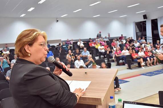 Maria Tereza Capra perdeu mandato após processo na Câmara Municipal de São Miguel do Oeste. Defesa afirma que vai recorrer.