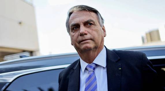 Defesa do ex-presidente argumenta que não teve acesso a todos os elementos da investigação que apura tentativa de golpe de Estado e que, por isso, ele não se manifestou