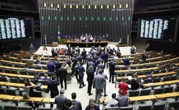 Proposta do governo federal substitui reforma de 2017 e estava em discussão desde 2023