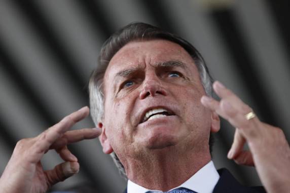 Medida que formaliza decisão que tornou o ex-presidente réu marca o início da instrução processual do núcleo 1, tido como "crucial" para o plano de impedir a posse de Lula