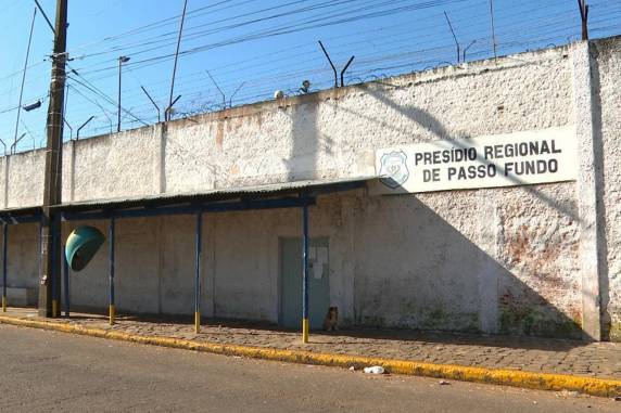 Presos transferidos deverão voltar às penitenciárias de Passo Fundo e Lagoa Vermelha, enquanto outras penitenciárias da região têm limite para o aceite de novos presos