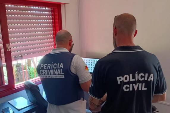 O novo mandado de prisão, cumprido nesta terça-feira (29) pela Polícia Civil, se refere a uma ex-aluna do investigado