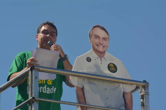 Vídeo pode configurar o descumprimento da medida cautelar que proíbe o ex-presidente de utilizar redes sociais, inclusive de terceiros