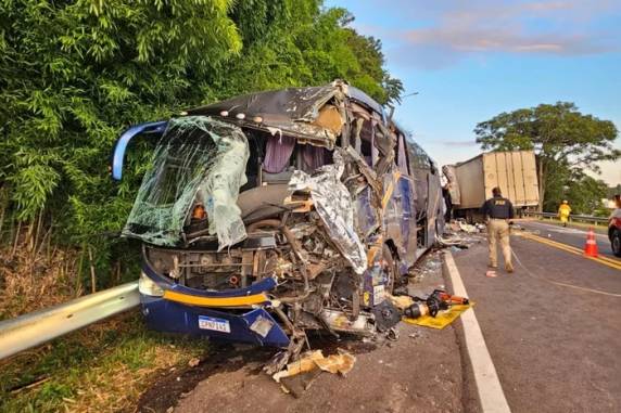 Seno Wunsch dirigia ônibus que transportava grupo de idosos rumo a evento em Ivoti