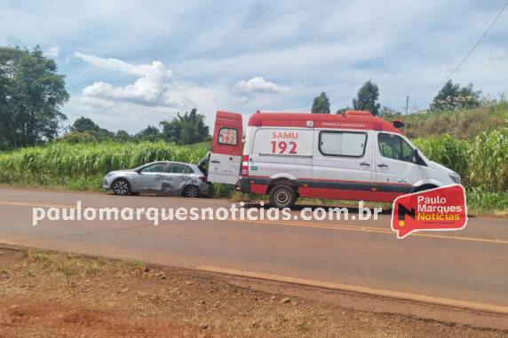 Colisão ocorreu na localidade de Flor de Maio e envolveu um GM Onix e uma ambulância da Secretaria da Saúde de Horizontina