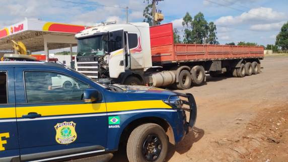 Veículo carregado com fumo foi localizado em Salto do Jacuí; carga transportada não estava mais na carreta