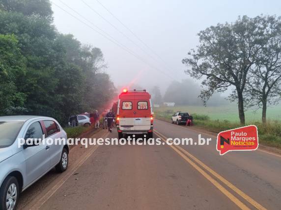 Acidente ocorreu no início da manhã desta segunda-feira (1º), na localidade de Esquina Boa Vista; condutor relata ultrapassagem de risco de um terceiro veículo